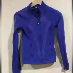 Ivivva lululemon for girls zipper up purple fitted jacket with thumb holes sz 14